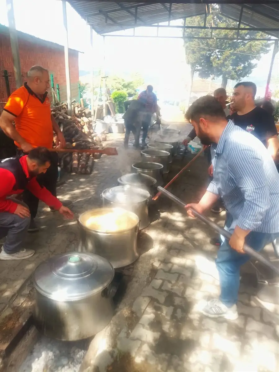 İçdedeler'de Hayır Pilavı Düzenlendi