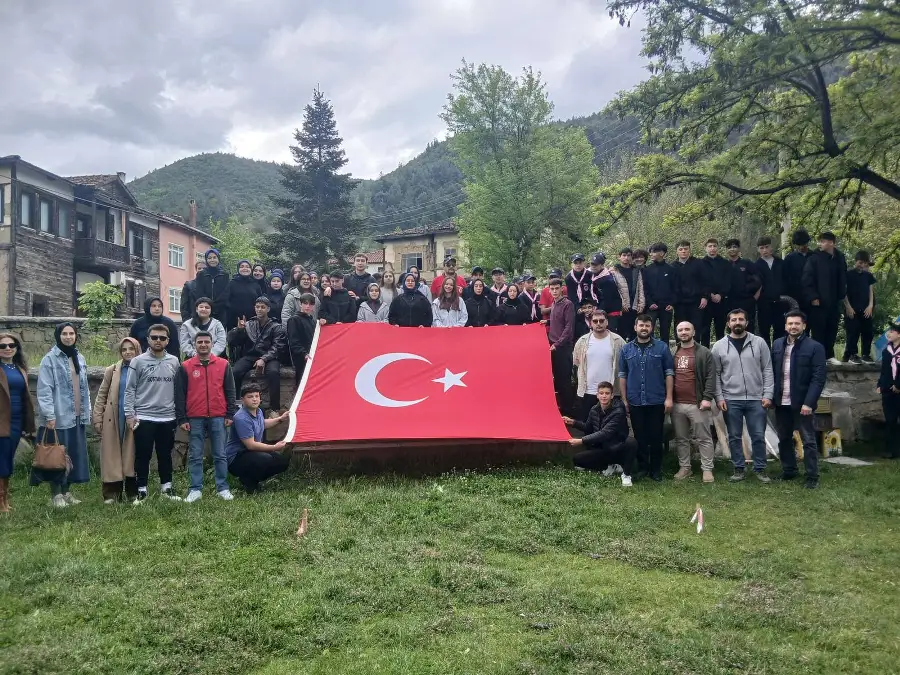Taraklı’da 19 Mayıs Coşkusu İzcilerle Taçlandı