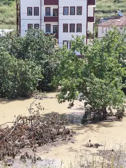 Aksu'da Deresinde Sel Oldu