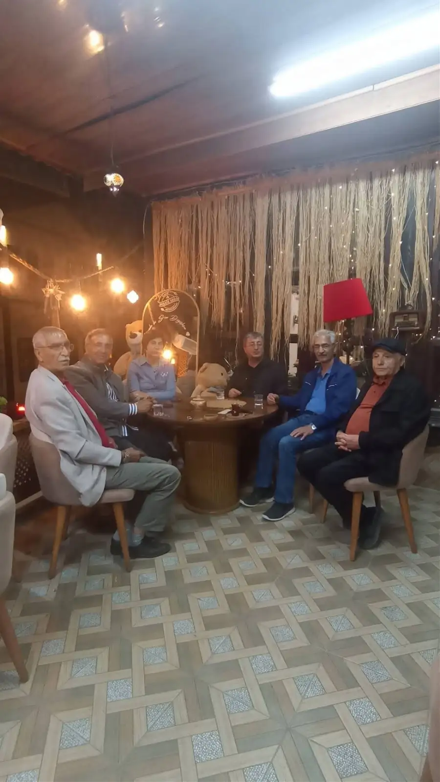 Eski Savcı Güneş Taraklı'da Dostlarıyla Buluştu