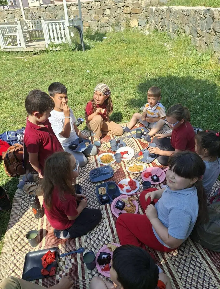 7-10 Yaş Kur'an Kursu Öğrencileri Piknikte