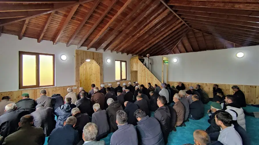 Alballar Yaylası'nda Ahşap İbadet Alanı Hizmete Açıldı