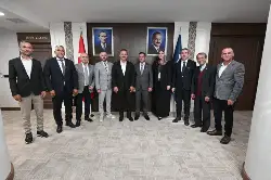 Mehmet Esen Anahtar Parti Genel Merkezde