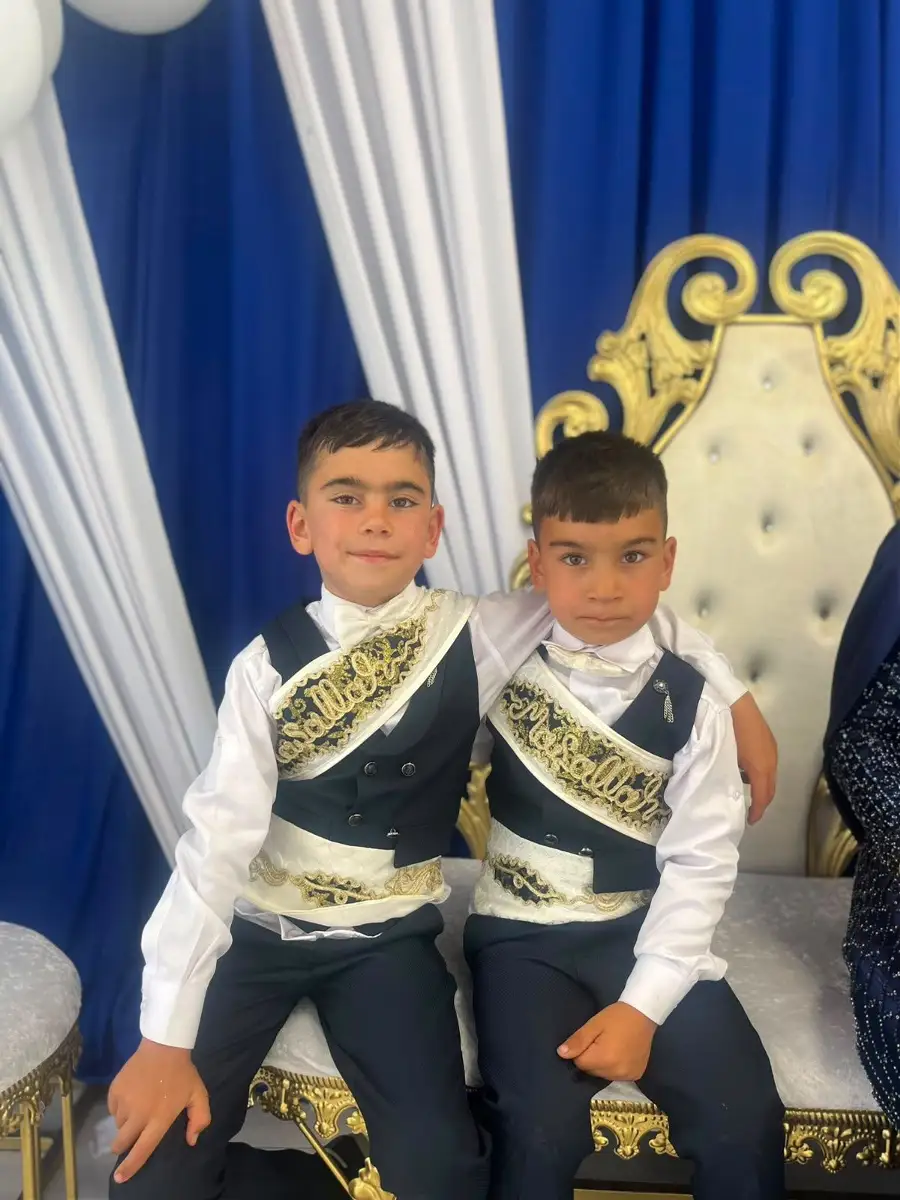 Asaf ve Eymen Özdemir Erkekliğe İlk Adımı Attı