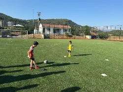 Taraklıspor'un Genç Yıldızlarına Ziyaret