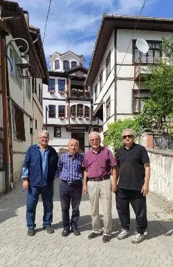Ünlü Bestekar Âmir Ateş Taraklı'da Huzur Depoladı
