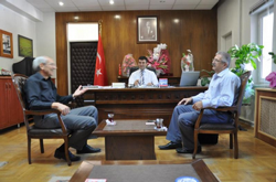 Türkiye Yazarlar Birliği Sakarya Şube Başkanı Tuna'dan Kaymakam'a Ziyaret