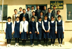 1987-1988 Yılı Mezunları İftar Sofrasında Buluşuyor