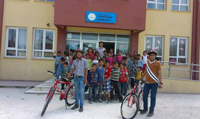 Yenidoğan Ortaokulu’na Bisiklet Hediye Edildi