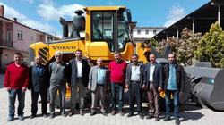 Taraklı Belediyesi Araç Filosuna yeni Kazıcı Yükleyici Ekledi.