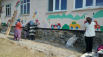 Mahalle Sakinleri Okulun Duvarlarına Renga Renk Resimler Yaptı