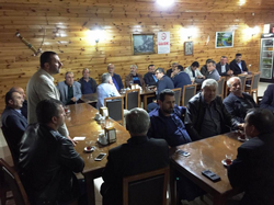 AK Parti Taraklı Teşkilatından Muhtarlara Yemek