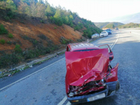 Trafik Kazası: 3 yaralı