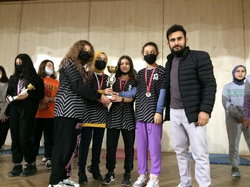 Dart’da Taraklı Ortaokulu Yıldız Kızlar takımı Sakarya ikincisi oldu