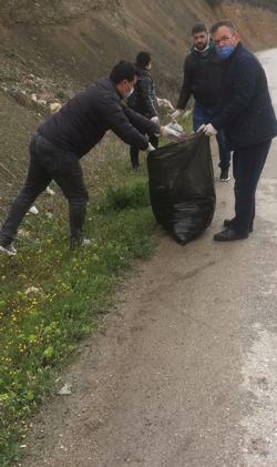 Duyarlı Vatandaşlar Sabah namazı sonrası Çöp topladılar