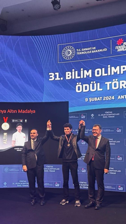 Altın Madalya Taraklı'lı Kaan Erbaş'a